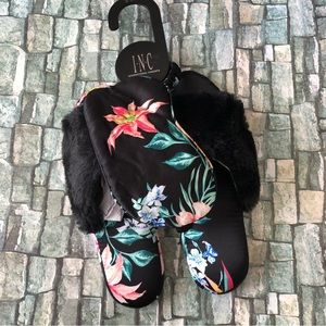 INC Slippers and Sleep Mask Set Sz 5/6